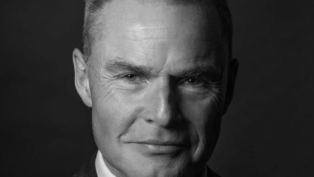 Obituary: A Momentous Englishman