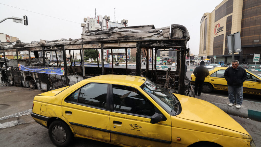 Trump Targets Iranian Officials Behind Protest Crackdown