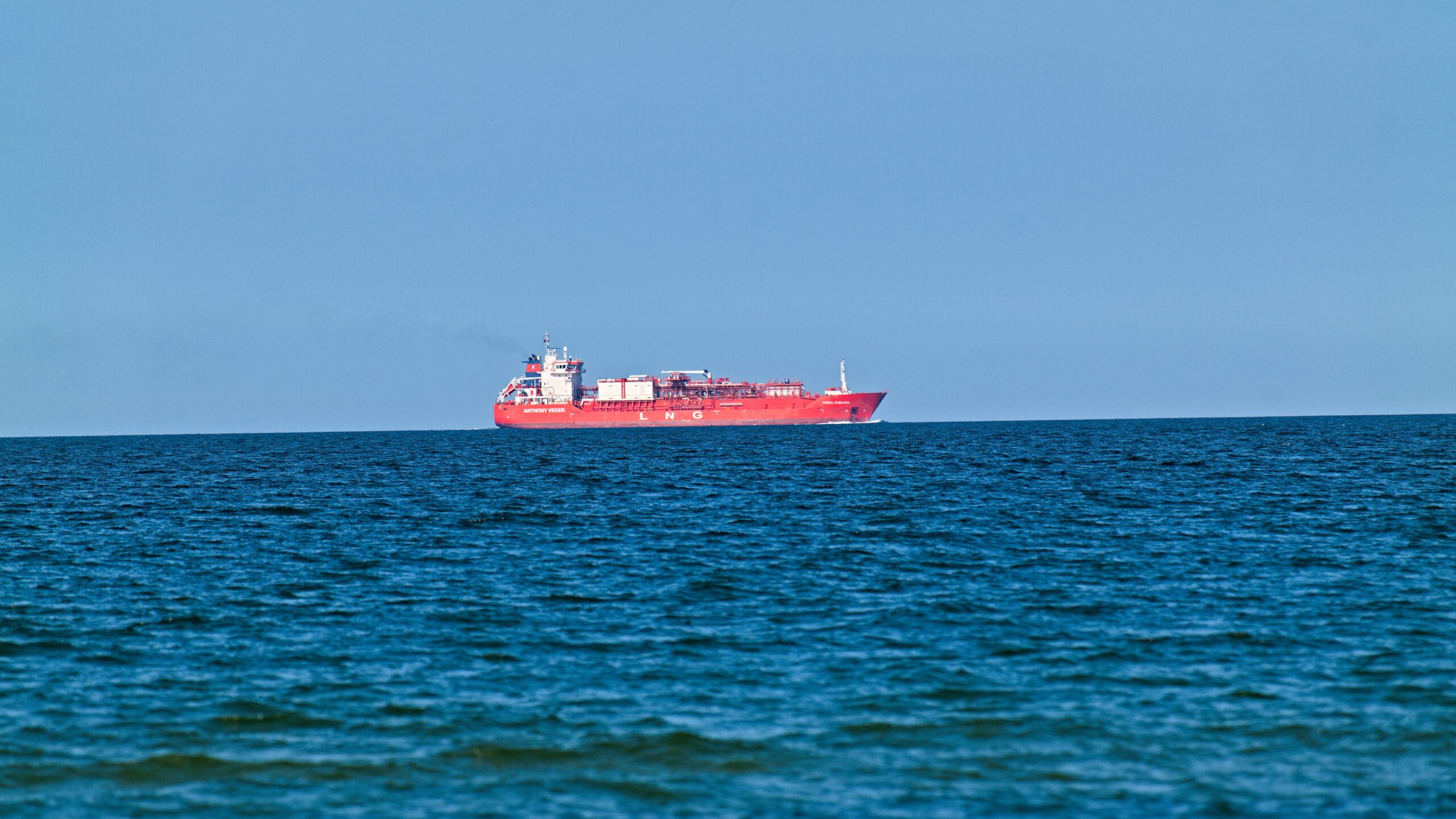 From Moscow to Washington: Brussels’ New Energy Dependency