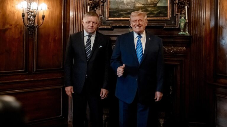 Slovak Prime Minister Robert Fico with U.S. President Donald Trump at Mar-a-Lago, Florida on January 17, 2026