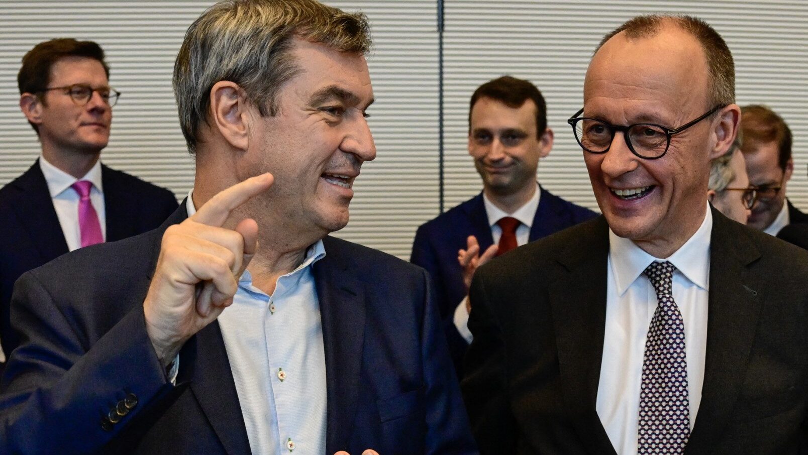 German Establishment Blames Workers as Economy Stalls