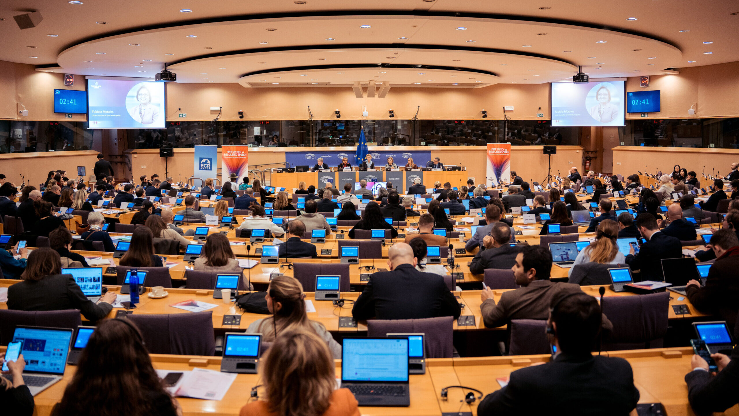 International Experts Defend Freedom of Expression Against Censorship