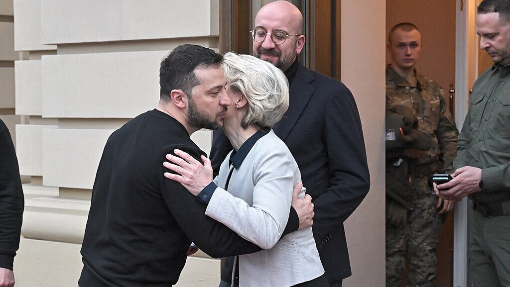 EU’s Fast-Track Ukraine Plan Triggers Fierce Clash with Hungary