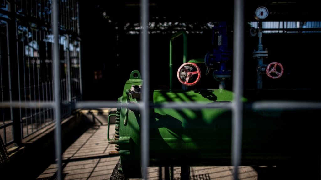 EU Commission Calls Emergency Meeting over Druzhba Pipeline Impasse 