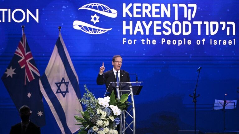 Israel’s President Isaac Herzog speaks during a Jewish community event in Melbourne on February 12, 2026.