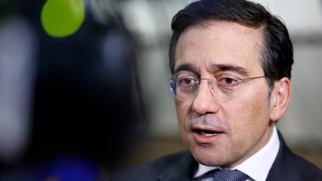 Spain Backs Restricting Member States’ Veto Power Amid Clash With Hungary Over Ukraine