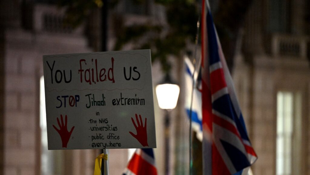 Two Iranians in UK Court Over Alleged Spy Plot on Jewish Targets