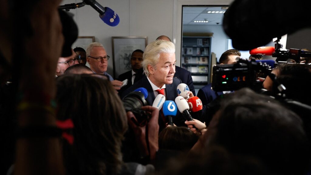 Dutch Parliament Moves To Ban Muslim Brotherhood