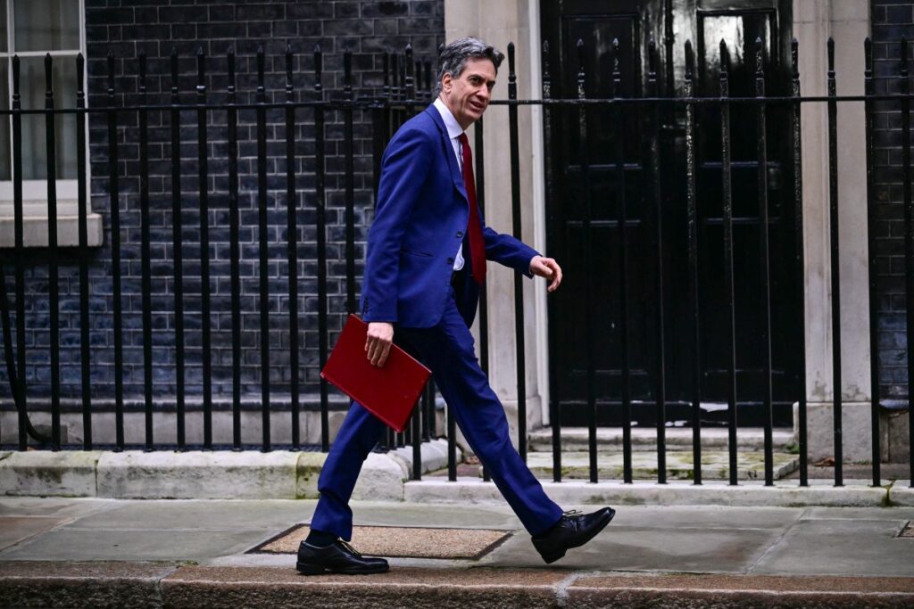 Britain Aims to Accelerate Nuclear Development Amid Rising Energy Prices