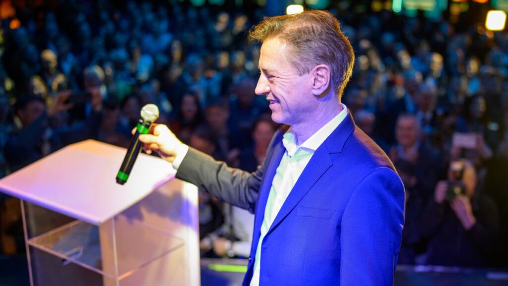 Slovenian Establishment Pushes To Move Past Disputed Election