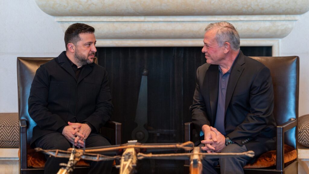 Zelensky Pushes Gulf Defence Deals on Middle East Tour