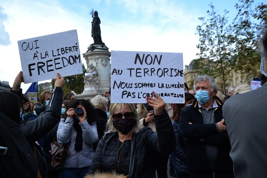 Teacher Beheading: The Paris Appeals Court Reduces Accomplices’ Prison Sentences