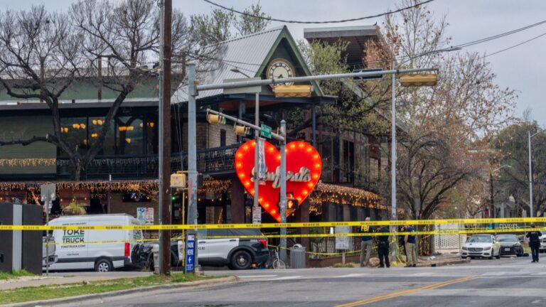 Members of the FBI and local law enforcement officers seen outside of Buford's bar in Austin, Texas on March 01, 2026