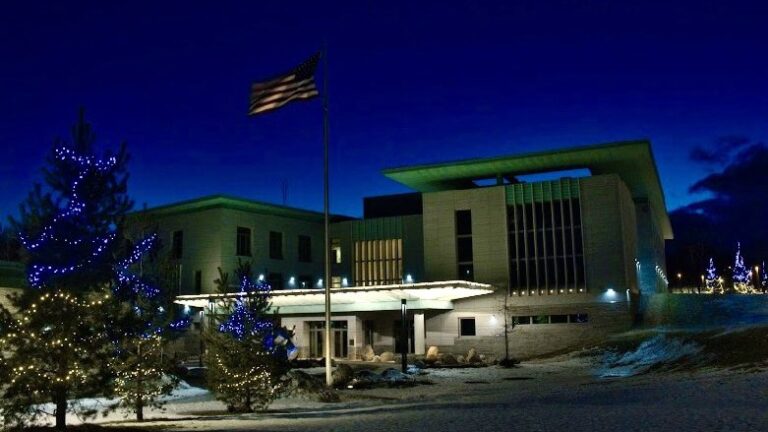 The U.S. Embassy in Oslo lit in the colours of the Ukrainian flag on February 25, 2022