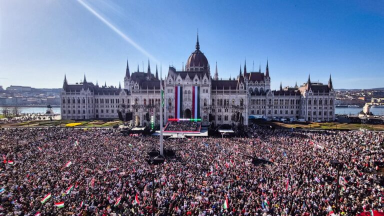 Peace march in Budapest. Photo: Viktor Orbán’s Facebook page