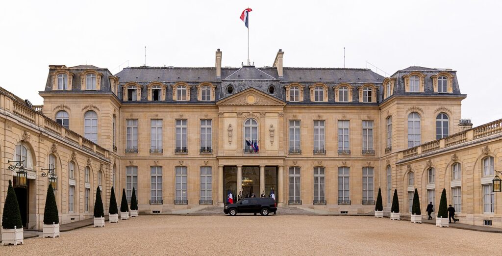 Élysée Palace ‘Targeted in Anti-Corruption Investigation’