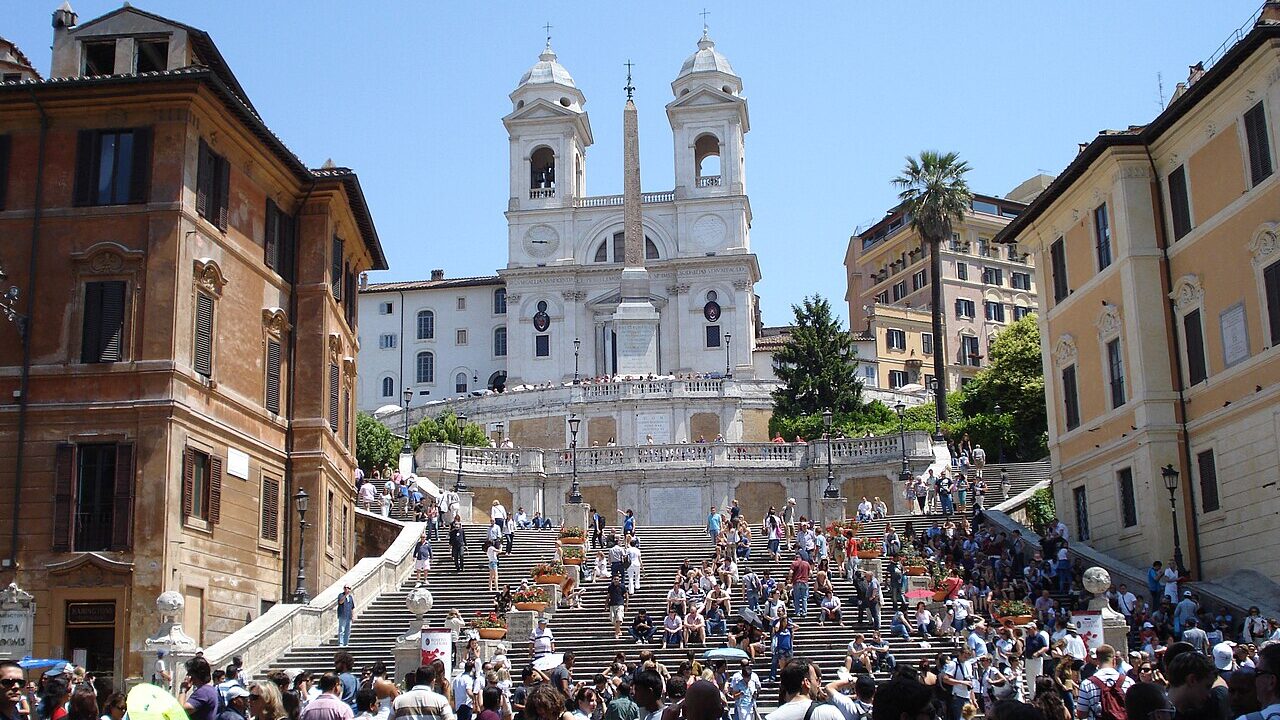 Pilgrimage at the Spanish Steps
