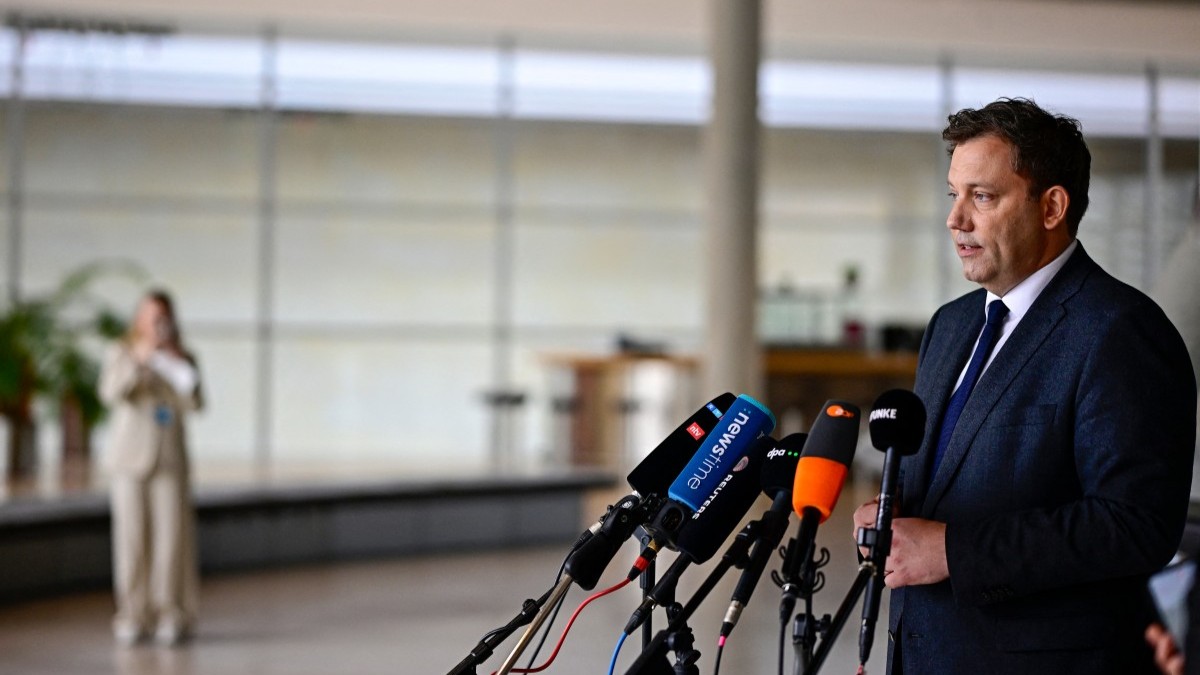 German Left Working To Suspend Debt Brake