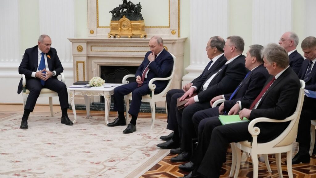 Russian President Vladimir Putin (C) and Armenian Prime Minister Nikol Pashinyan (L) hold talks at the Kremlin in Moscow, on April 1, 2026.