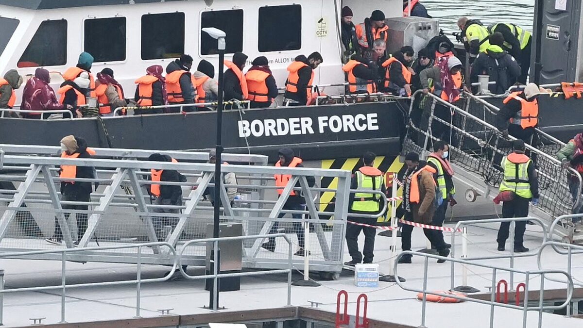 Britain To Use AI To Catch Adult Migrants Posing as Children