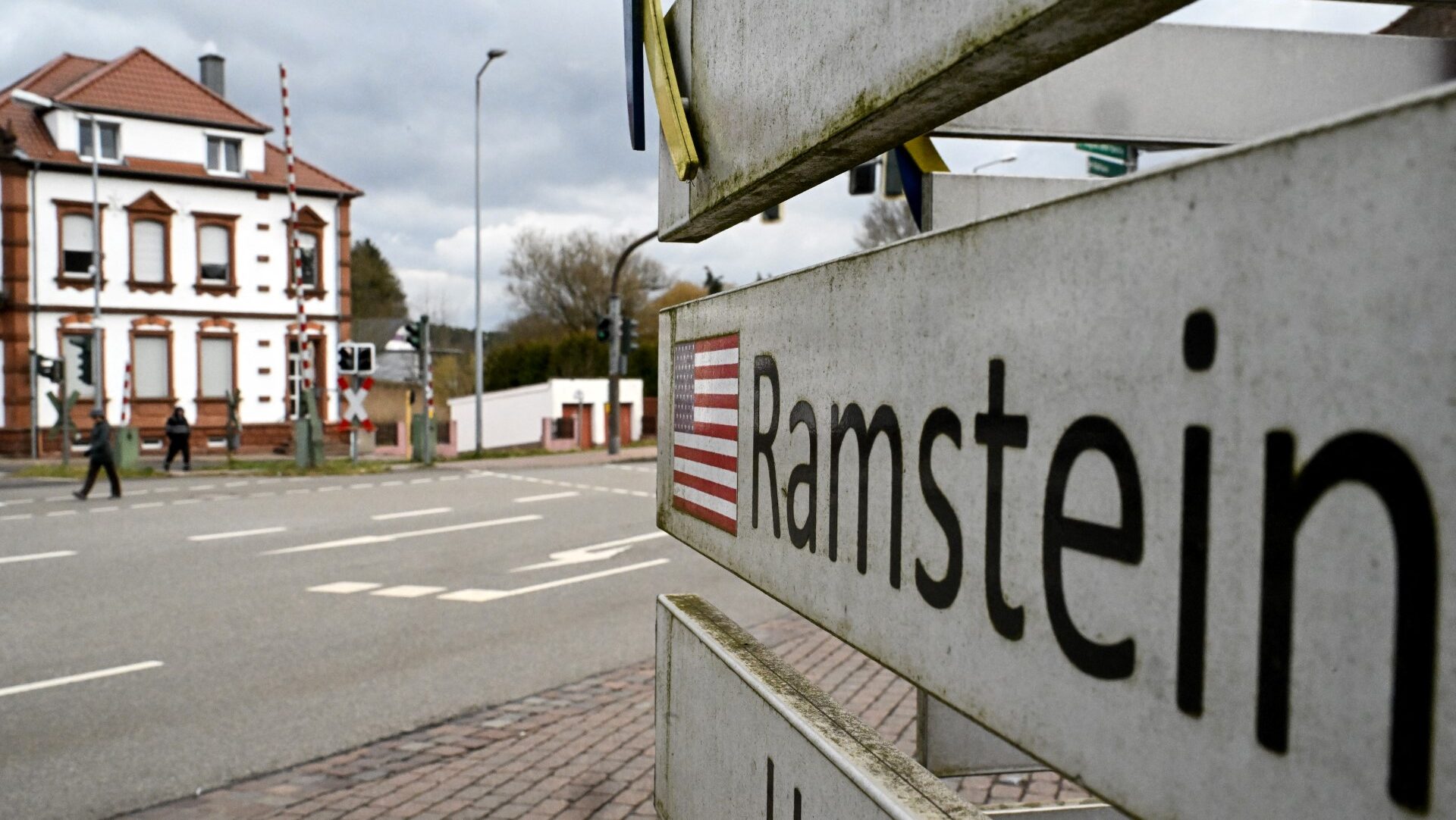 NATO’s Power Shift: U.S. Steps Back, Germany Steps Up?