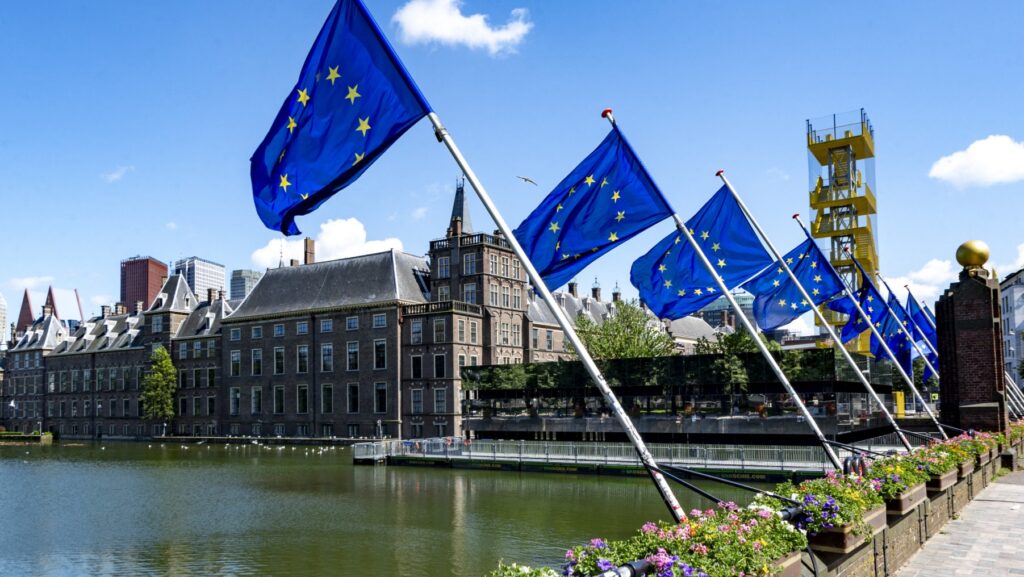 Dutch Officials Warn EU Migration Pact Does Not Mean Fewer Migrants