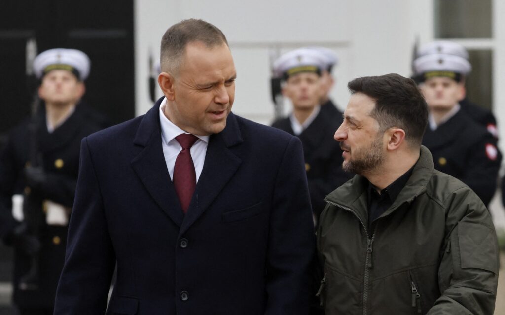 “Warning Signal”: Polish President Strips Zelensky of Poland’s Highest State Honor