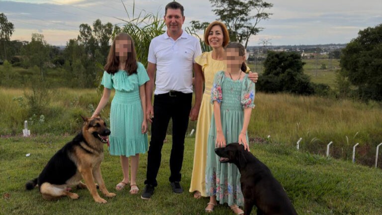 Audato and Ieda Denardi with their children