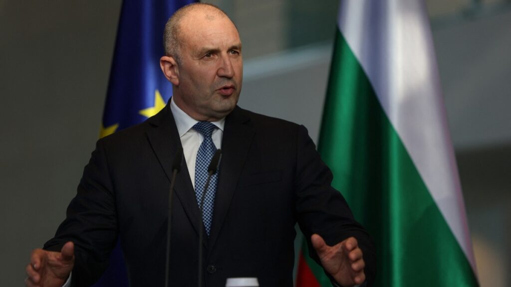 Bulgaria Ends Military Aid to Ukraine As Radev Pushes for Diplomacy