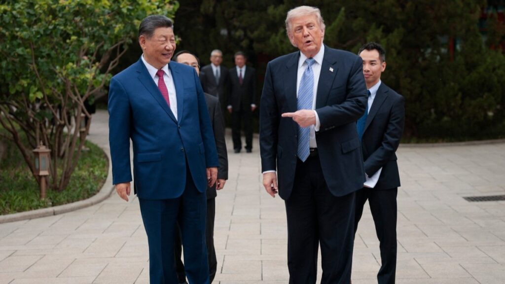 U.S. President Donald Trump (R) with Chinese President Xi Jinping in Beijing on May 15, 2026
